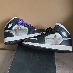 Jordan 1 Mid Black and Dark Concord Sneakers